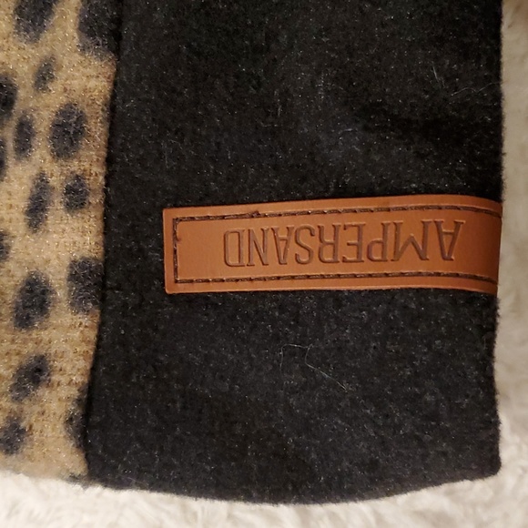 Ampersand sweater - Picture 6 of 8